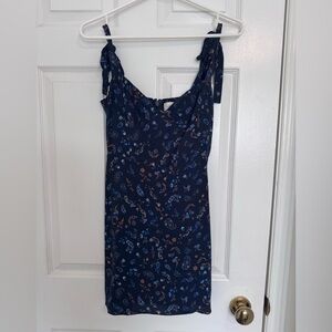 Aritzia Wilfred Navy Blue Paisley Mini Dress